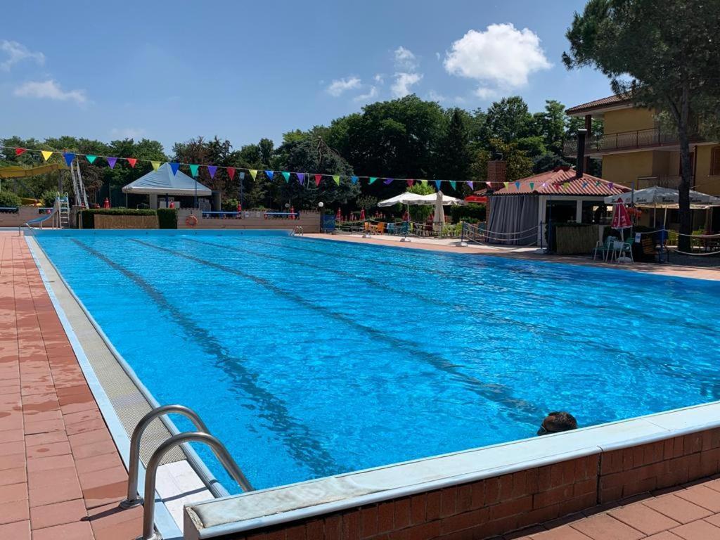 Piscina San Lorenzo Сантия Экстерьер фото